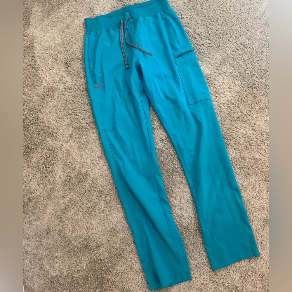 Size medium landau 7 pocket scrub pants teal